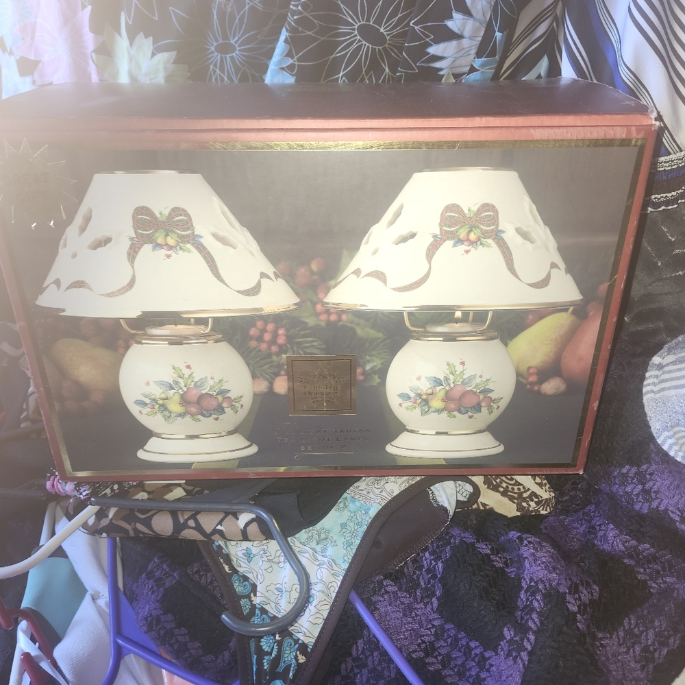 Vintage Holiday tartan tea light lamps